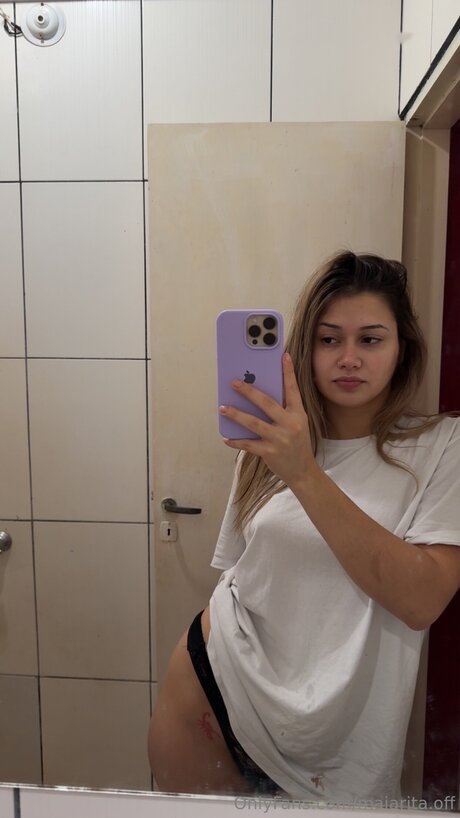 Naken lekkede OnlyFans-bilde av Gymgirlbrookee