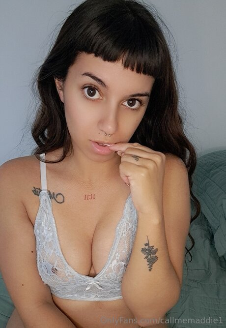 Foto nua vazada do OnlyFans de Callmemaddie1