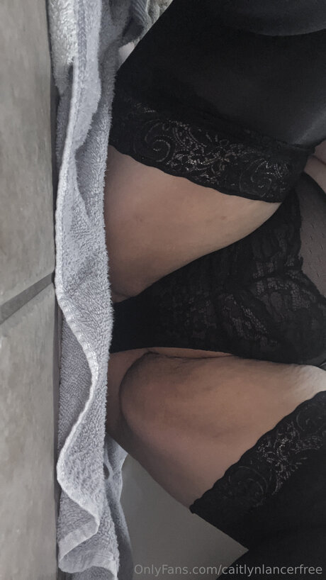 Naken läckt OnlyFans-bild av Caitlynlancerfree
