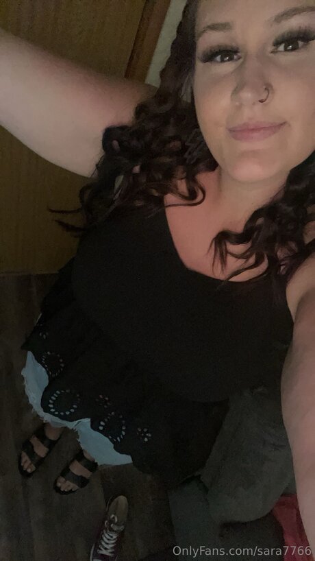 Naakte gelekte OnlyFans-foto van Sara7766