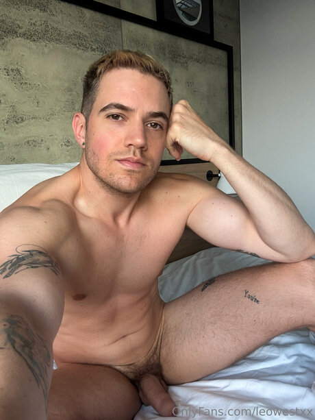 Leowestxx