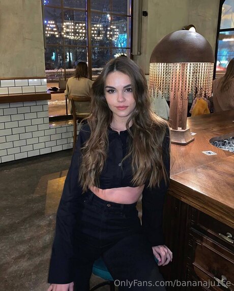 Naakte gelekte OnlyFans-foto van Bananaju1ce