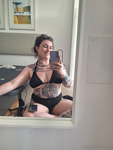 Lexilovelacexo  nude leaked OnlyFans photo