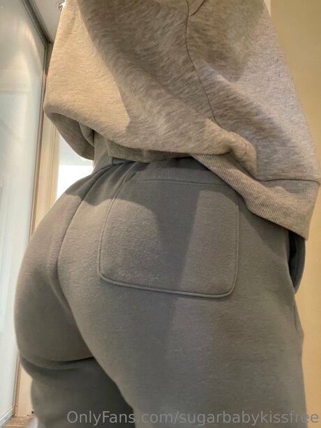 Sugarbabykissfree