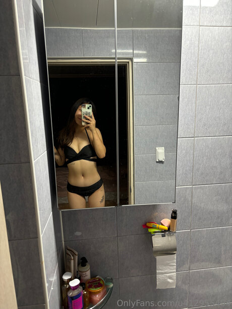 U412955454