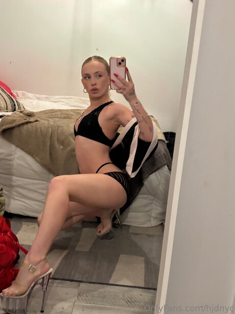 Nøgent lækket OnlyFans-billede af Hjdnyc