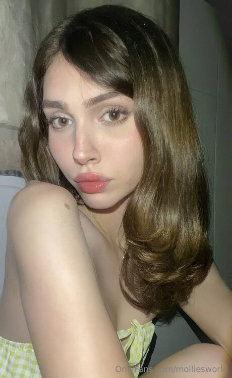 Обнаженная фотография утечки OnlyFans от Molliesworld