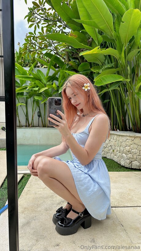 Naakte gelekte OnlyFans-foto van Alesanaa