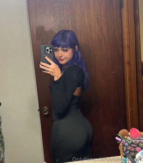 Violetmeowz