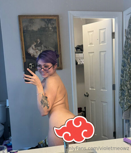Violetmeowz