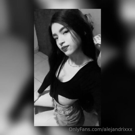 Foto desnuda filtrada de OnlyFans de Alejandrixxx