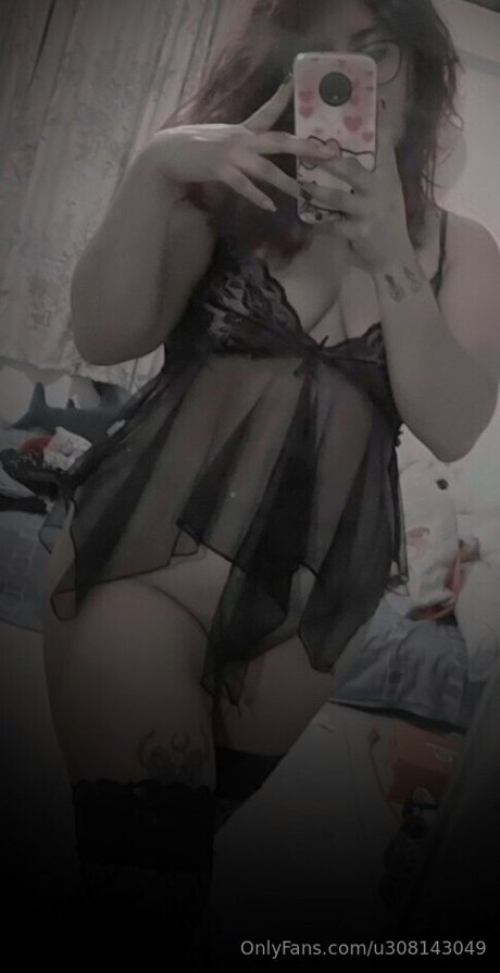 Naakte gelekte OnlyFans-foto van U308143049
