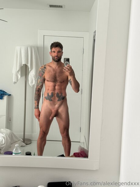 Photo nue de fuite OnlyFans de Alexlegendxxx