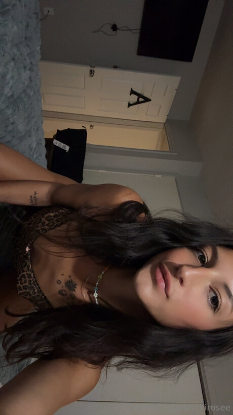 Rickirosee OnlyFans泄露裸照