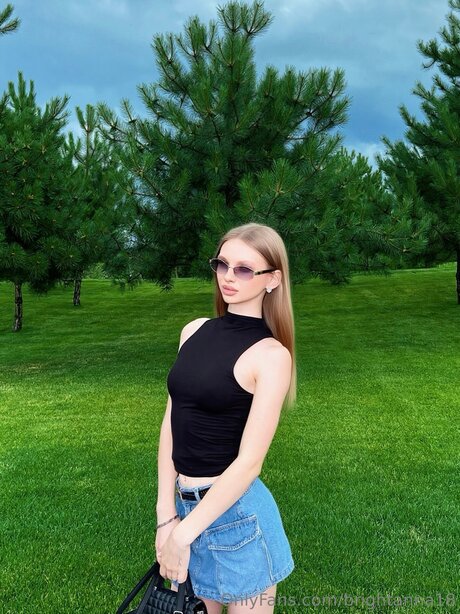 Brightanna18 OnlyFansリークヌード写真