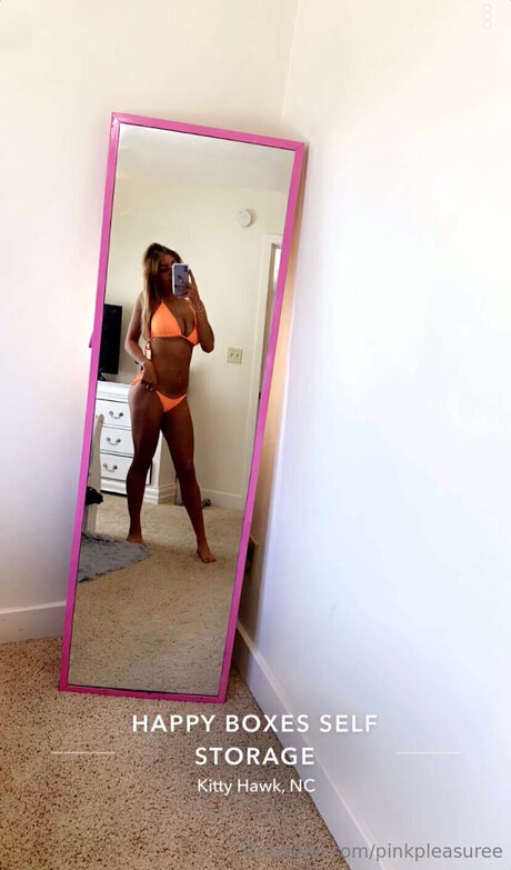 Pinkpleasuree