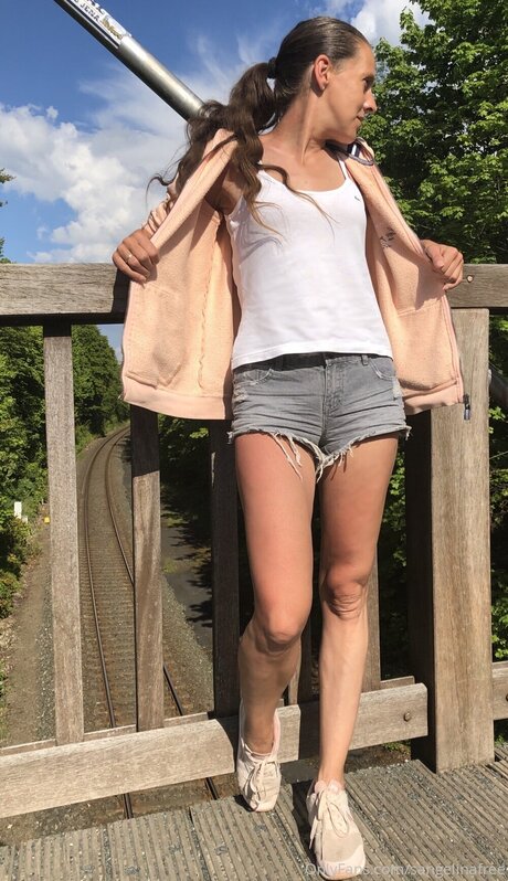 Sangelinafree