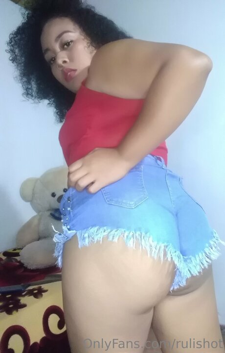 Foto nua vazada do OnlyFans de Rulishot