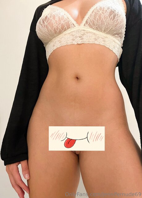 Alaston vuotanut OnlyFans-kuva Jennifernude69