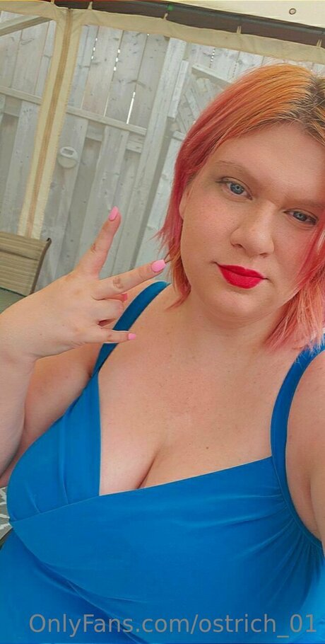 Nacktes geleaktes OnlyFans-Foto von Ostrich 01