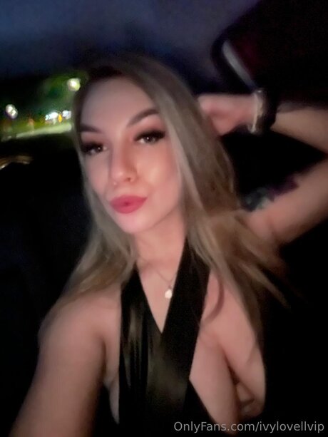 Naken lekkede OnlyFans-bilde av Ivylovellvip