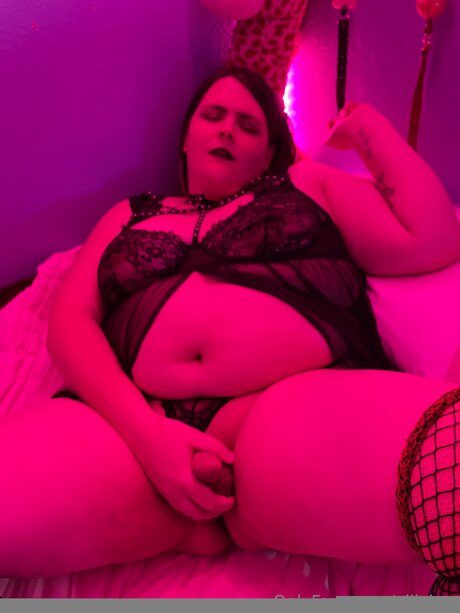 Naakte gelekte OnlyFans-foto van Xlilykay