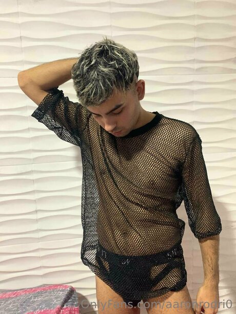 Aaronrodri0  nude leaked OnlyFans photo