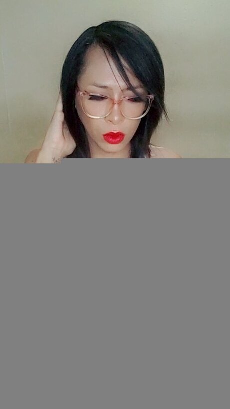 Alaston vuotanut OnlyFans-kuva Nicolehoneybee2