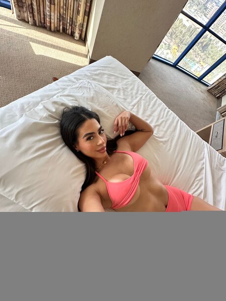 Alaston vuotanut OnlyFans-kuva Letyvillalvazopremium