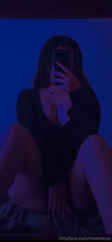Alaston vuotanut OnlyFans-kuva Missmeryx