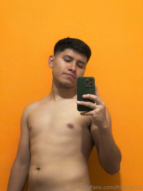 Naken läckt OnlyFans-bild av Francx222