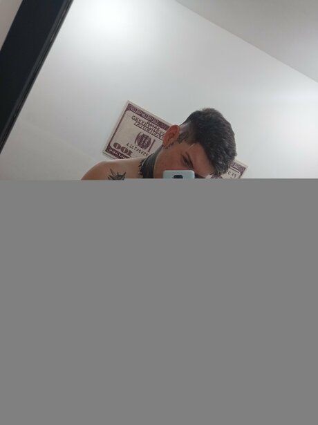 Foto nua vazada do OnlyFans de Partyboy069