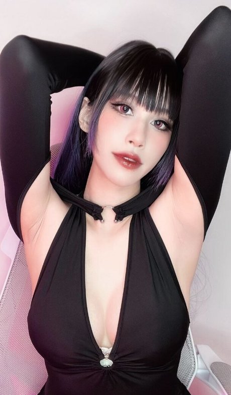 Earnieshime  nude leaked OnlyFans photo