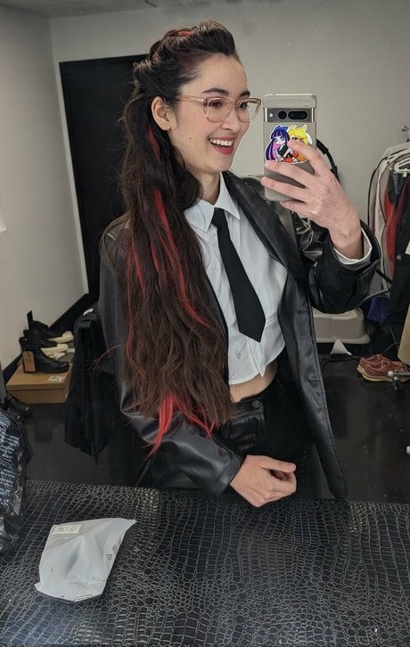 Ovilee May