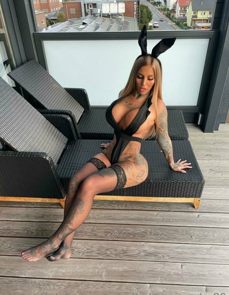 Naken lekkede OnlyFans-bilde av Schwarzemamba89