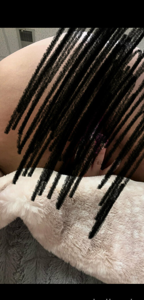 Alaston vuotanut OnlyFans-kuva Kylieskyfree