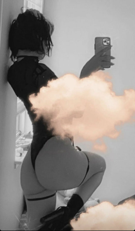 Ltlyata  nude leaked OnlyFans photo