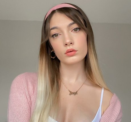 Daisyfayebee