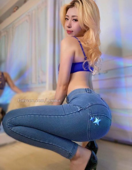 Nagie wyciekłe zdjęcie OnlyFans od Lonikameow
