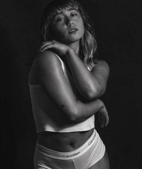 Nøgent lækket OnlyFans-billede af Katelyn Ohashi
