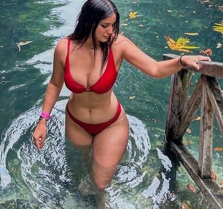 Nahá fotka uniklých OnlyFans od Barbara Nunez