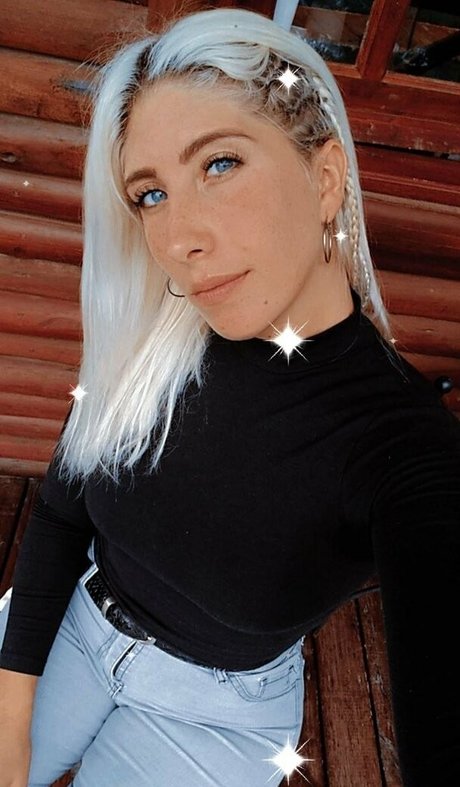 Nahá fotka uniklých OnlyFans od Angelbetween