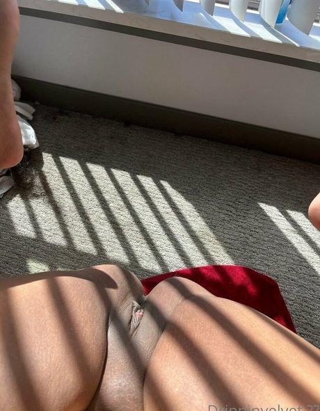 Nagie wyciekłe zdjęcie OnlyFans od Drippinvelvet