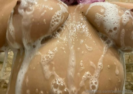 Nahá fotka uniklých OnlyFans od Seemabxbe