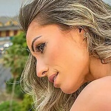 Mariana Aroldi