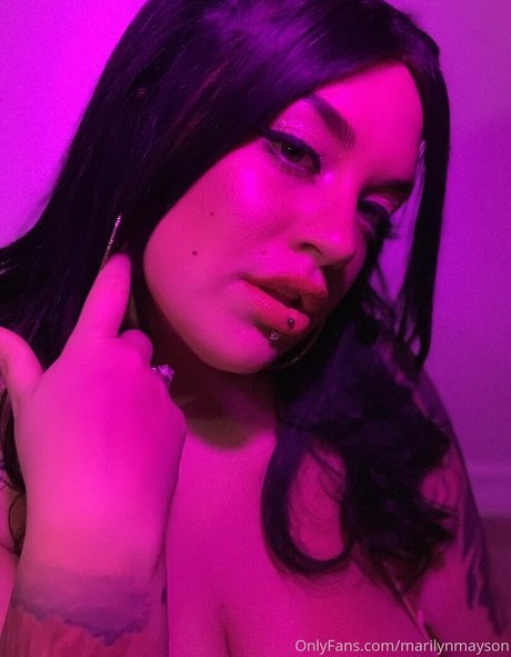 Foto di nudo di fuga di OnlyFans di Marilynmayson