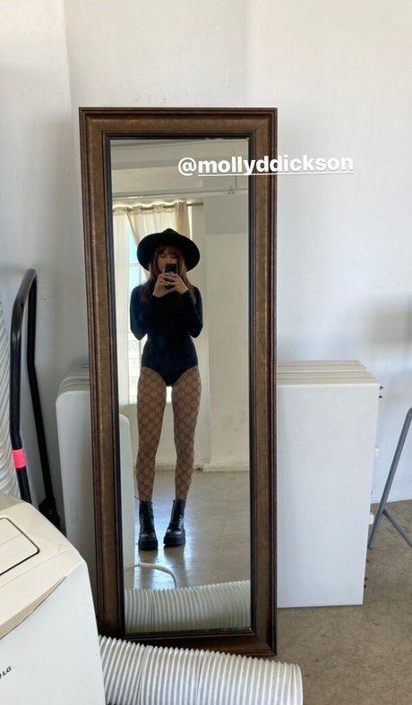 Nagie wyciekłe zdjęcie OnlyFans od Chloe East