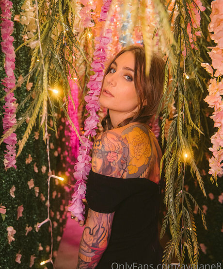Avajane8