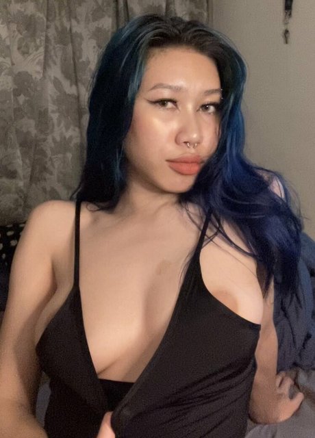 Naken lekkede OnlyFans-bilde av Notfullbaht