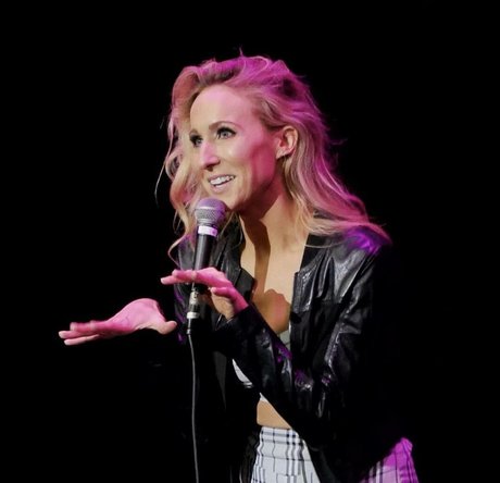 Nikki Glaser